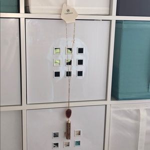 NWT Versona long necklace